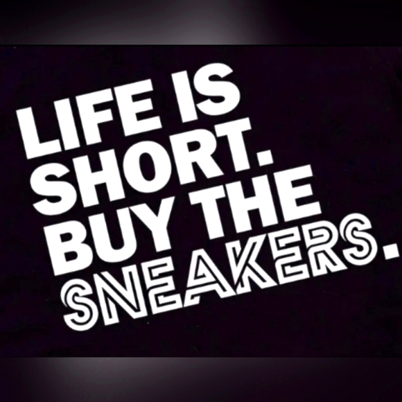 👟SNEAKER ADVERTISEMENT - Picture 1 of 1